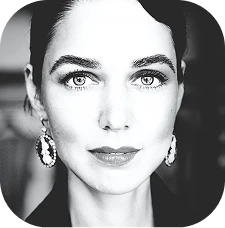 Алена Ахмадуллина